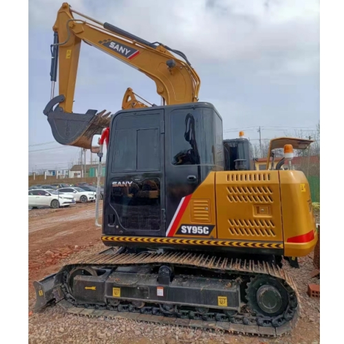 En bon état SANY 9 tonnes Mini Excavator SY95 Japonais Crawler Digger avec 53,8KW de puissance