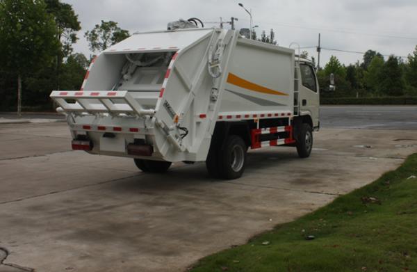 Caminhão de lixo Waste de 4 toneladas do compressor do recipiente do caminhão com o motor de 140KW YUCHAI