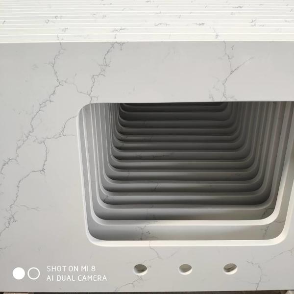 High Tenacity 93% Quartz Stone Countertops For Indoor Decoration
