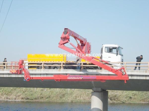 Euro de Dongfeng 5 plataformas do acesso da ponte da emissão 16m/caminhões inferiores Snooper da ponte
