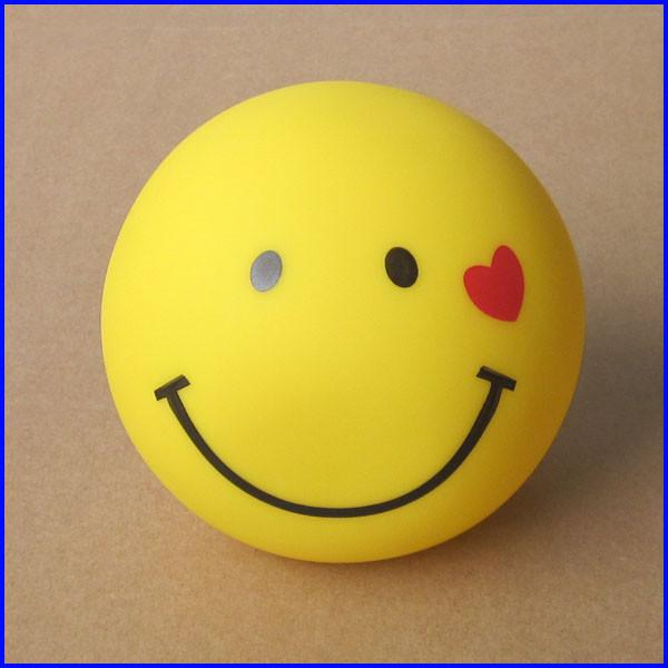 Cartoon promotional smiling face vinyl piggy boxes , money bank toys for saving coines