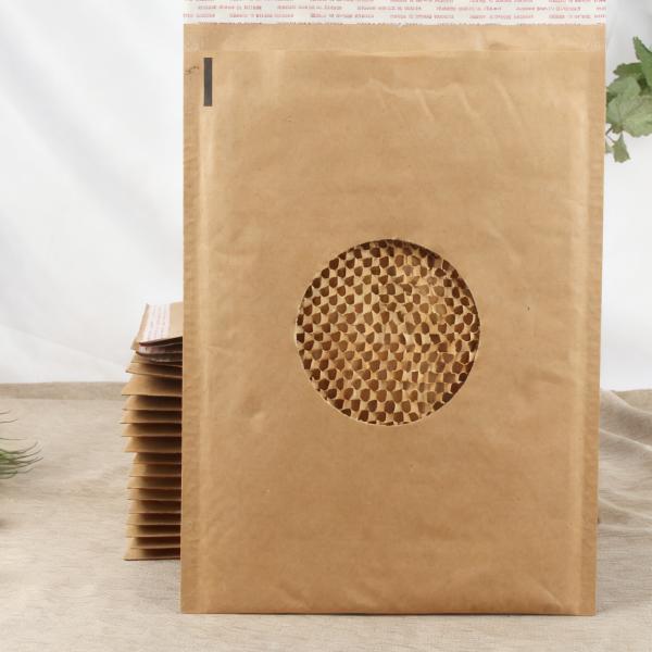 Largeur et épaisseur personnalisables Mailer de papier en nid de miel rectangulaire pour l'envoi sécurisé
