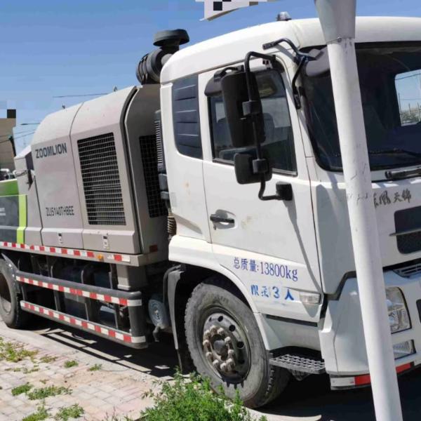 2020 Zoomlion 10022 bomba de línea de hormigón usada, diesel camión viejo bomba de línea montada