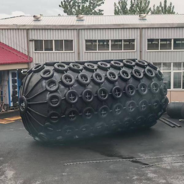 Marine Pneumatic Rubber Fender with Reinforced Rubber and Nylon Fabric for 50kpa and 80kpa High Energy Absorption ISO17357 Standard Certified