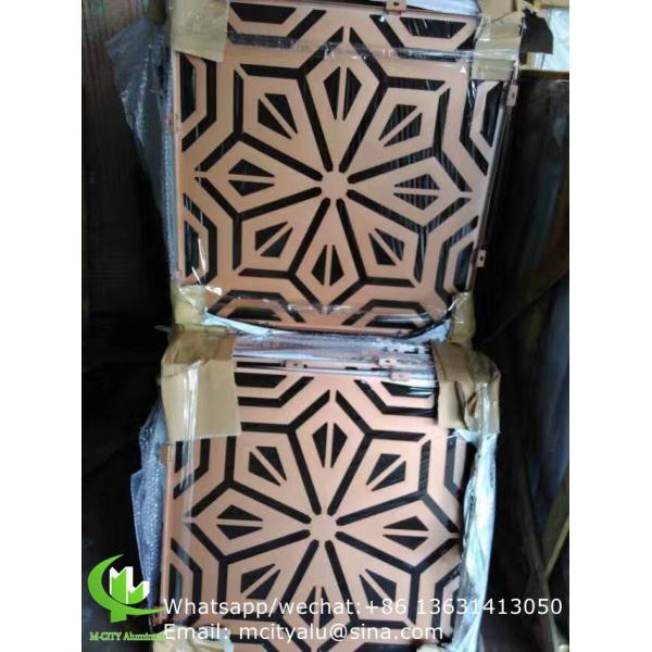 panneau de revêtement de façade en tôle d'aluminium perforée coupée au laser d'une épaisseur de 2,5 mm pour la décoration de façade de mur de rideau