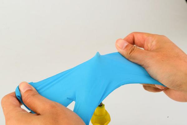 Multifunction 100% Nitrile Medical Gloves Puncture Resistant