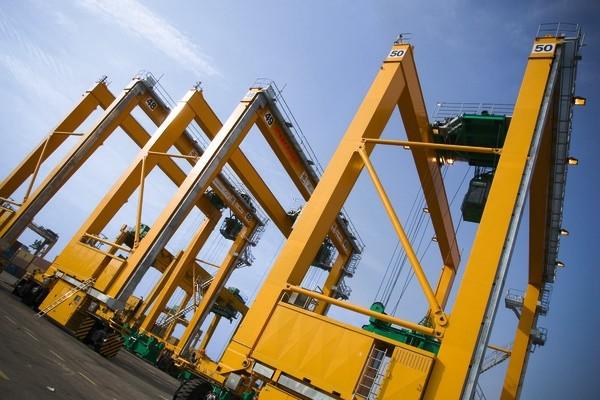 OEM Rubber Tyre Double Girder Container Gantry Crane With Overload Protection