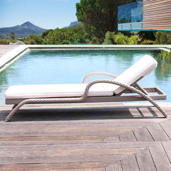 PE Rattan Outdoor furniture sun lounger chaise lounge chair for Swimming Pool Diving deck chair Sea lounge sofa