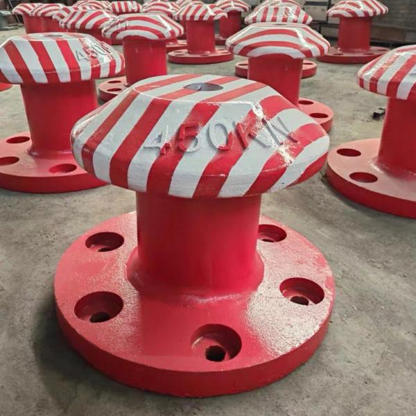 Cast Iron 450KN Pillar Dock Bollards Cross Bitt Bollard Polished Mooring Protection