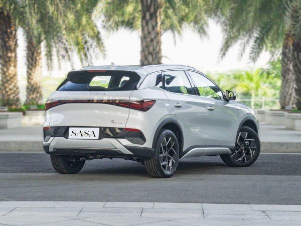 150kw Compact SUV Electric Car