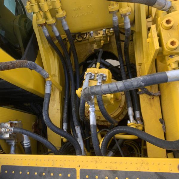 Used big Yellow Komatsu Excavator digger 45Ton Second Hand In Good Condition for sale