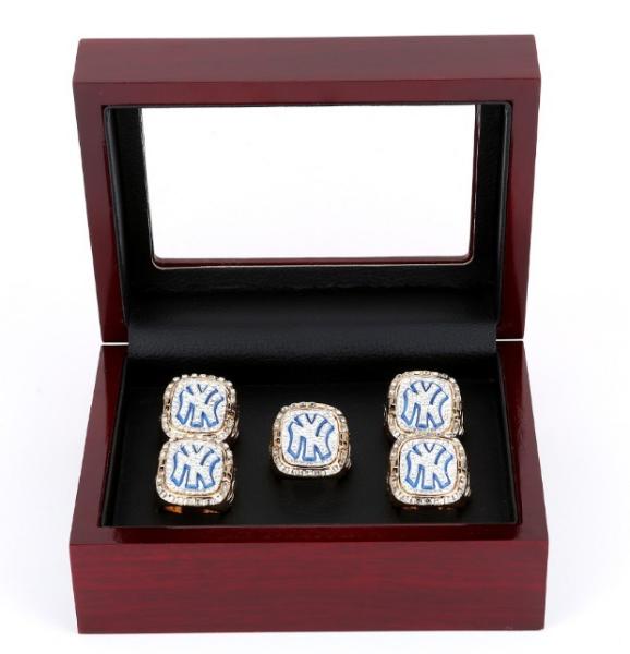 Lacquered Wooden Ring Jewelry Gift Packing Box With Clear Window