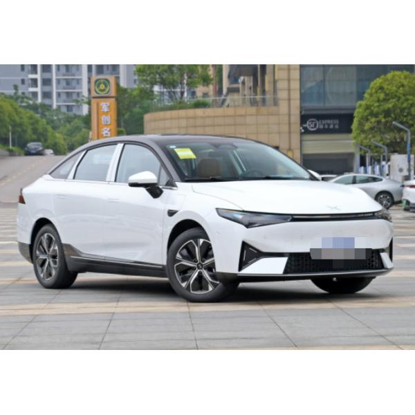 Автомобили Xpeng P5 2022 550E EV новые и используемый седан компакта ряда Xpeng P5 550km