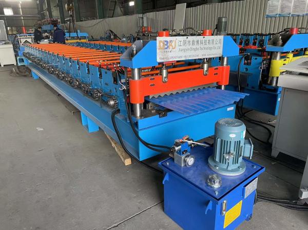 Couvrir le petit pain ondulé en métal formant l'épaisseur de la largeur 0.8mm de la machine 762mm