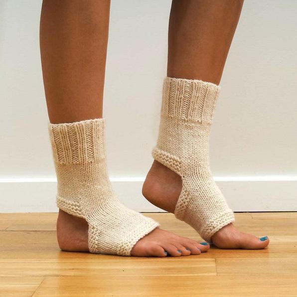 Y-Z Women's White Knee-Length Yoga Pedicure Socks Flip Flop Dancing Toeless Sport Socks Knitted Breathable for Autumn Season