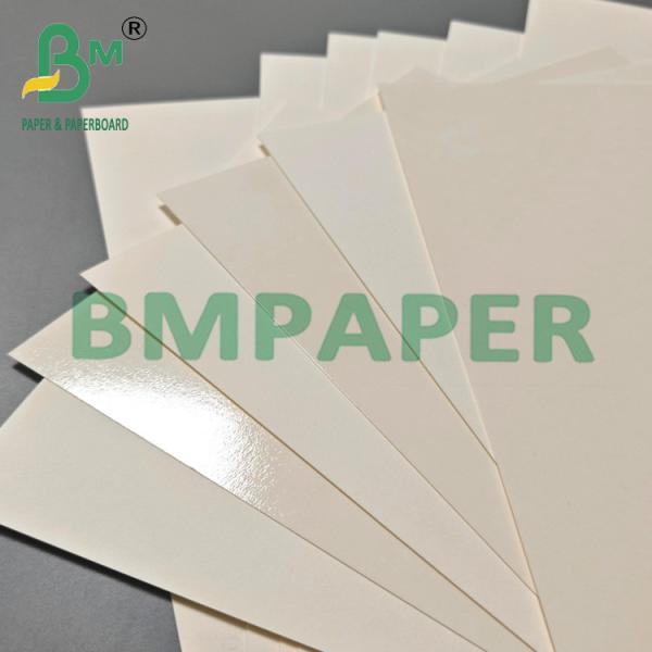 70x100cm PET papier laminé kraft carton pour restaurant 24pt