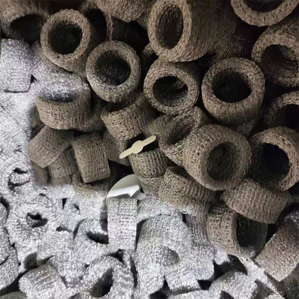 Knitted Stainless Steel Mesh Limescale Catcher 1.57 In X 1 In