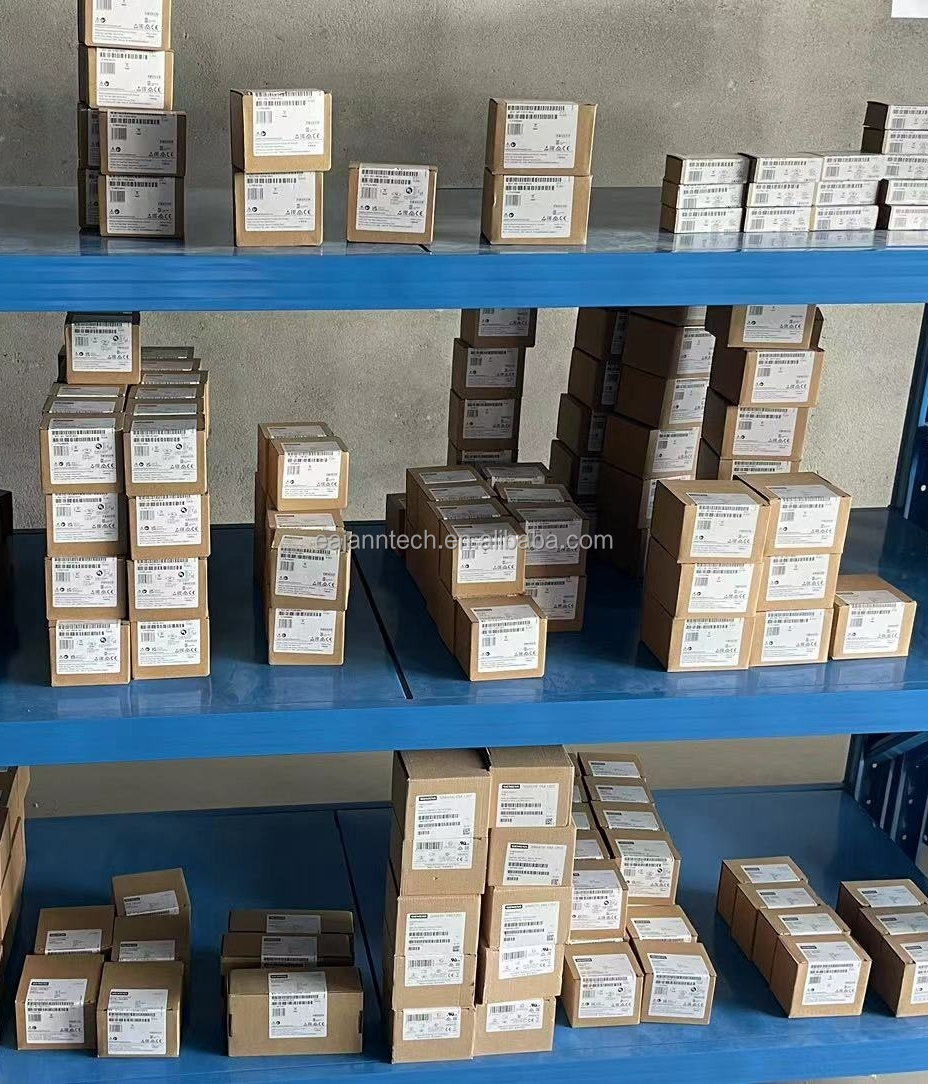 6ED1055-5MC08-0BA2 PLC LOGO CIM Communication Interface Module for LOGO 8 Modbus RTU Interface (RS232/485) 4-port Switch