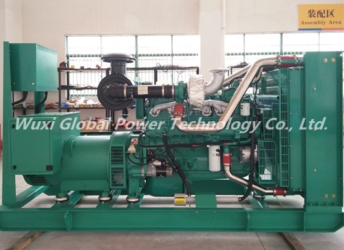 300 KW / 375 KVA Open Diesel Generator Cummins Engine , 3 Phase Generator