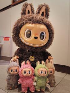 Yiwu Seven Heroes Trade Co.,Ltd