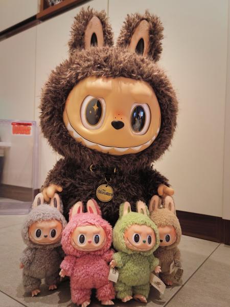 POP MART LABUBU Generation 1 Exciting Macaron, Generation 2 Vinyl Face Blind Box, Generation 3 High Energy Ahead Action Figur