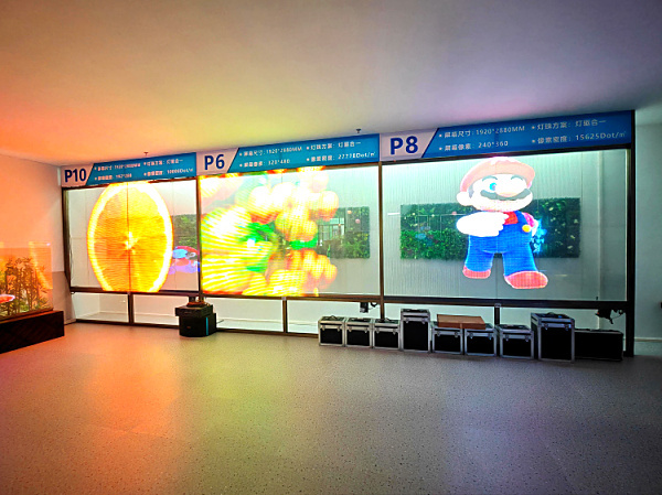Bright P5 5V LED Transparent Film Screen For Glass Windows Innovative Display