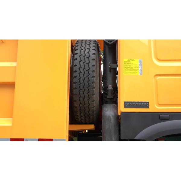 SINOTRUK HOWO 12-Wheeler 420HP 27CBM Dump Truck Tipper Truck  6x4 8x4 Diesel Engine Gross 10 12Wheel
