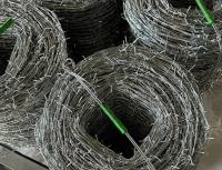 Arame farpado de segurança eletro-galvanizado para isolamento e proteção