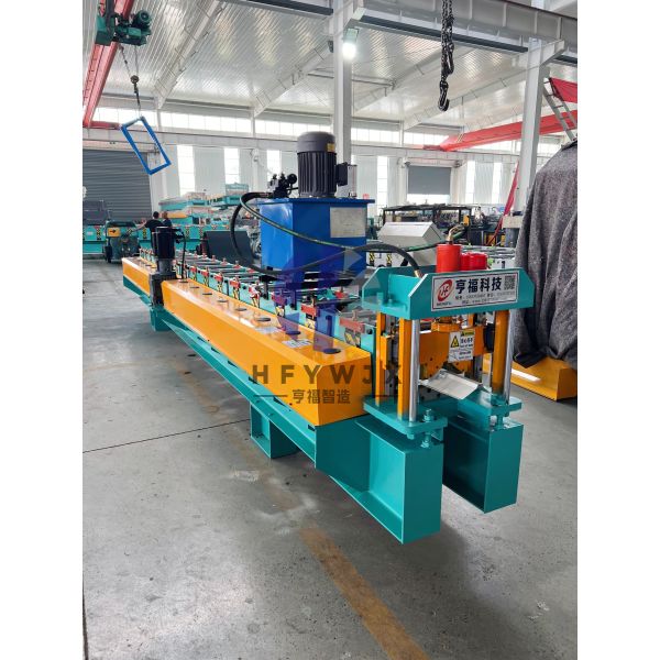 7.5 KW Servo Motor 460 Ridge Cap Roll Former  PLC Control 14 Rows Forming Stations