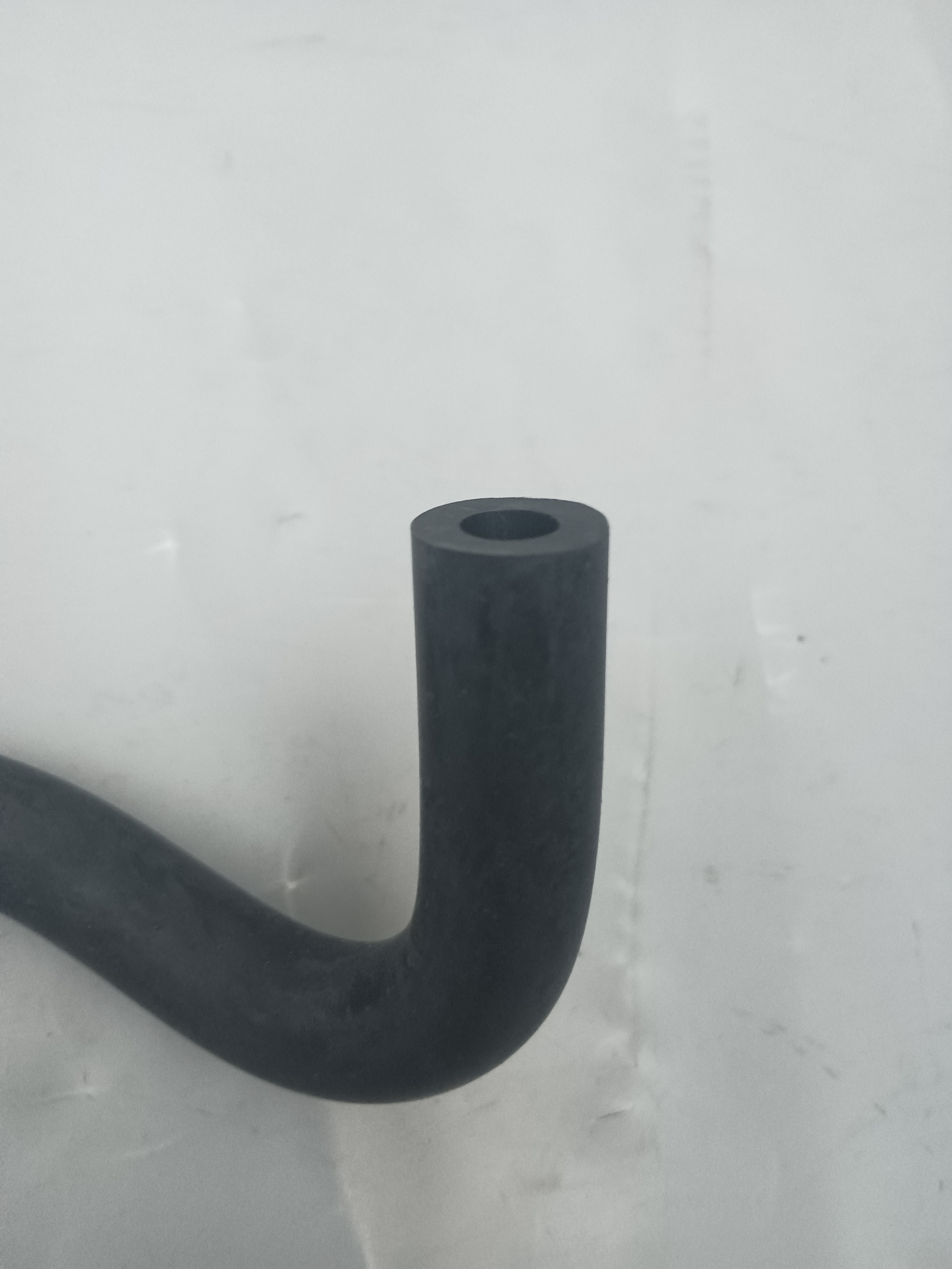Original quality exhaust gas recirculation pipe 04E 133 781 A for Volkswagen Bora