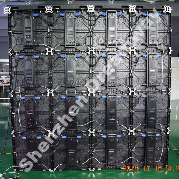 500×500 Mm P3.91 Indoor Led Screen , Big Hanging Led Panel Rental SMD2121