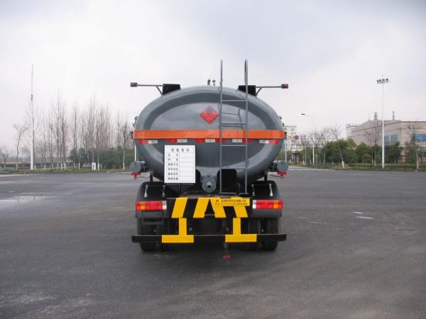 136kw 12000L 4x2 Liquid Tank Truck Storage Isoprene Steel / Aluminum