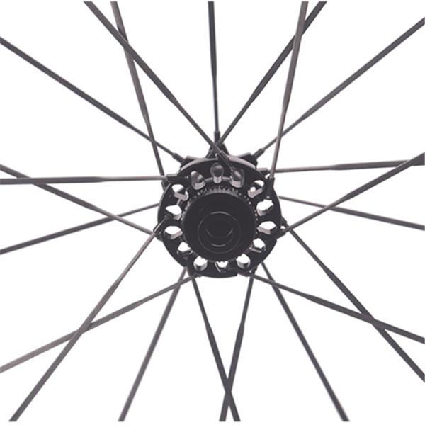 Black Carbon Road Bike Wheelset With Carbon Fiber Spokes And Straight Pulls