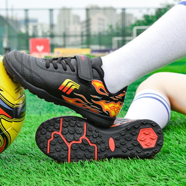 High Quality Stitching Upper School Soccer Shoes for Kids Children
