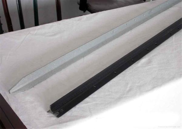 Best Selling Australia Standard Steel Y Post Star Picket Fence Available Black Coated and HDG Weight 1.58kg 2.04kg 1.86k