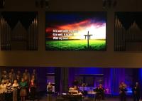 A parede video do contexto silencioso ótimo da fase do efeito visual conduziu a tela da igreja