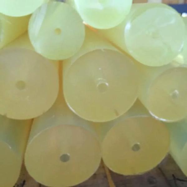 Poliuretano ou nylon amarelo Rod plástico, barra do plutônio do comprimento de 300 - de 500mm