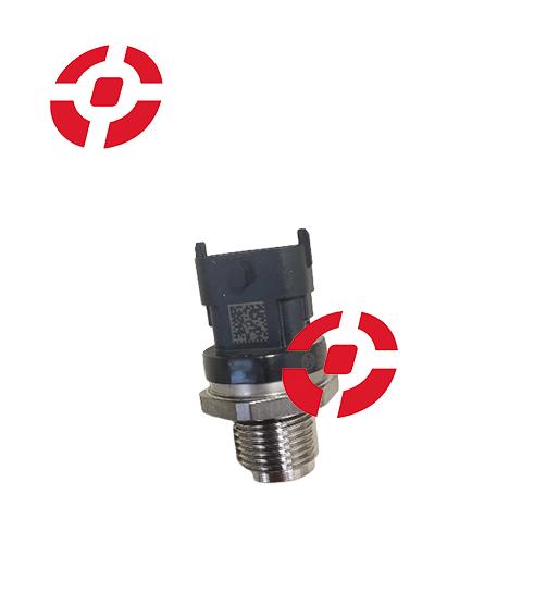 Capteur de pression de carburant Collecteur d'alimentation de carburant avec capteur pour Land Rover Rampe de pression de carburant OE LR035126