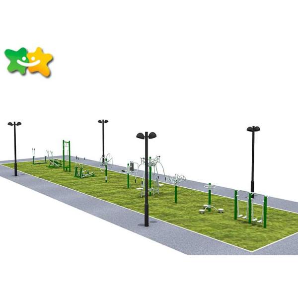 Цвета оборудования разминки спортивной площадки сада яркие коррозионностойкие
