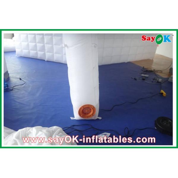 Muelle de separación inflable de la tienda de la familia de aire personalizada / Pared conjunta de luz Led inflada para boda