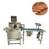 Chocolate habilitado do CE que mergulha revistando a máquina para o alimento de petisco