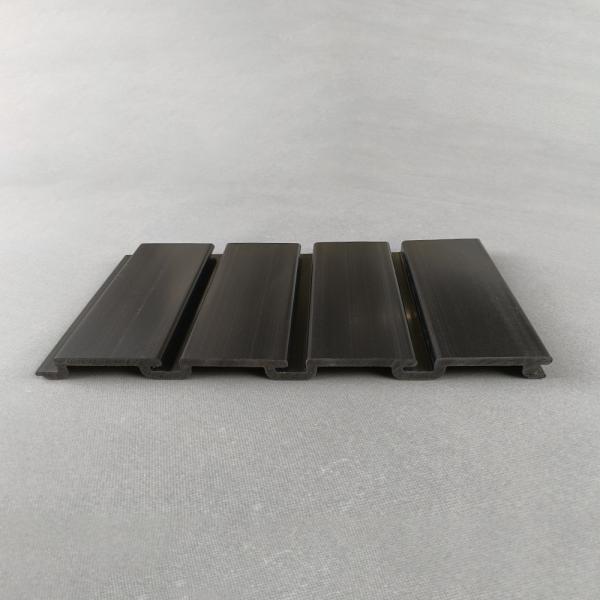 Pvc Slatwall do preto da parede da garagem 4 x 8 pés com acessórios