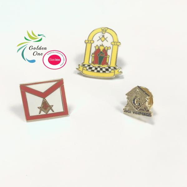 Metal Customized Shiny Gold Plated Enamel Lapel Pins with UV and Silk Screen Print