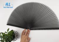 Utilisation se pliante d'écran de fenêtre de polyester noir de couleur pour la fenêtre et les portes