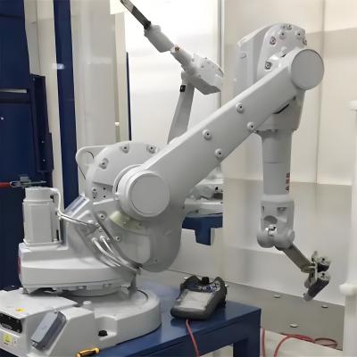 Robot de revêtement/peinture par pulvérisation électrostatique