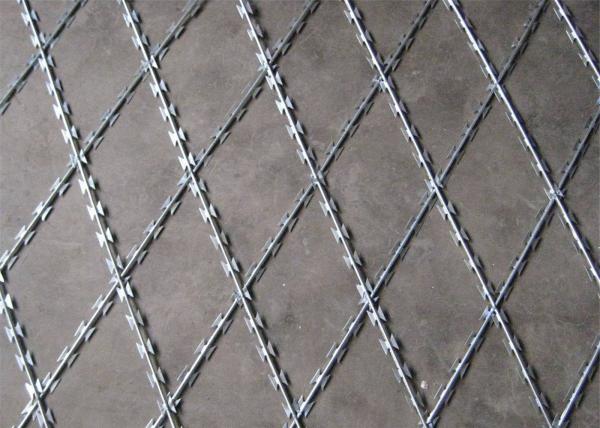 Welded Razor Mesh Fence Panels 1.2m x 2.5m mesh 75mm x 150mm blade length 60mm