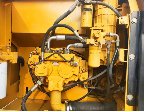                  Used Crawler Excavator Cat 320d Secondhand Hydraulic Excavator Caterpillar 320 Hot Sale             