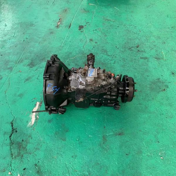 Secondhand Manual Type Nissan TD 42 Land Cruiser Bus 4x2 Car Gearbox in 5 Days Delivery
