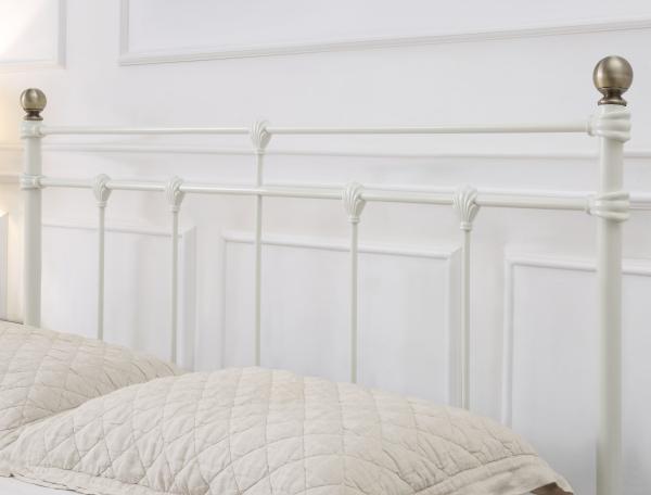 OEM Iron Steel Metal Double Bed Sturdy Frame Customizable Size Colour