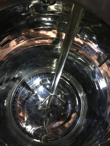 Reator de mistura de tanques montado em flange 350 litros Tanque de óleo de massagem a vácuo